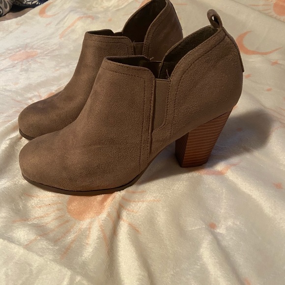 Torrid boot heel - Picture 2 of 3
